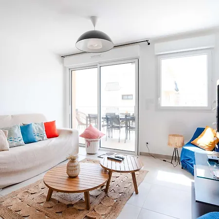 T3 Climatise Neuf, Proche Avec Terrasse Spacieuse Et Parking A - Fr-1-409-272 Apartment